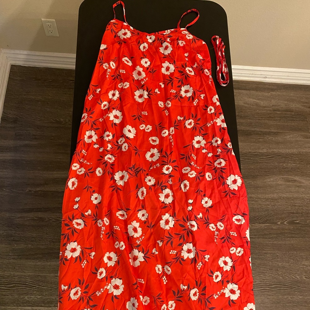 BLOOMCHIC Maxi Floral Dress size 14 (XL)